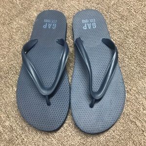 Gap Men's Navy Flip Flops